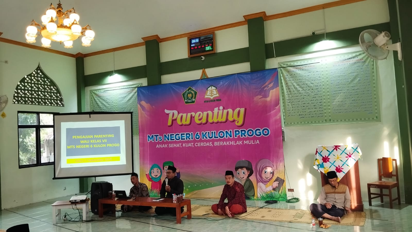 Sinergi Madrasah dan Orang Tua, MTsN 6 Kulon Progo Adakan Parenting Melalui Pengajian